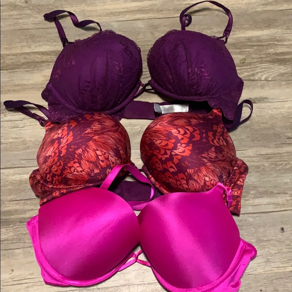 Victoria’s Secret miraculous plunge bras